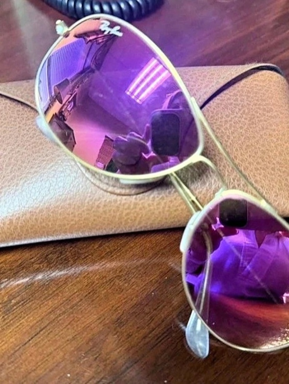 Ray-Ban RB3025 Aviator Flash Lenses Pink Lens Gold-Tone Sunglasses Like New